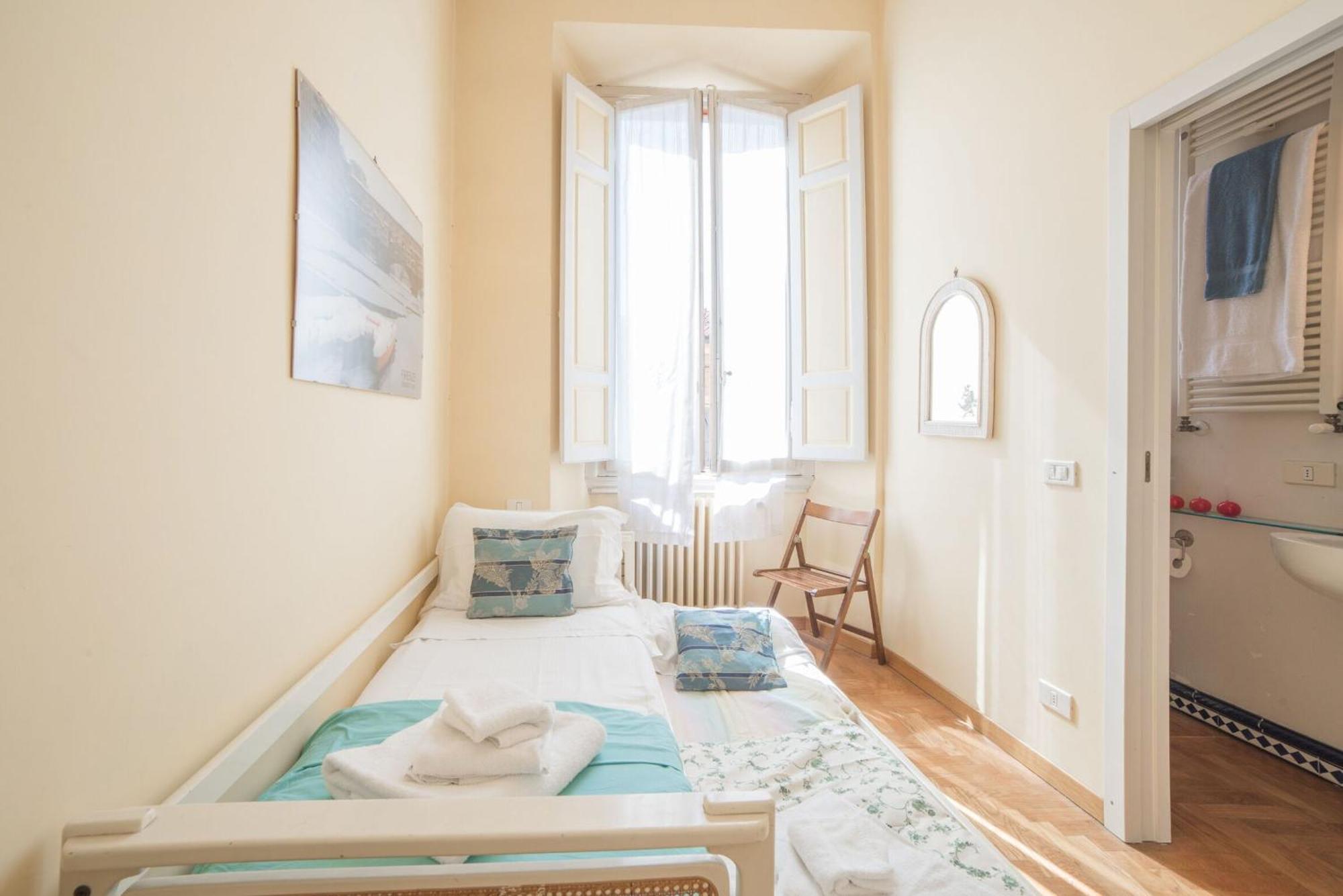Italian Experience-Duomo Suite Firenze Bagian luar foto