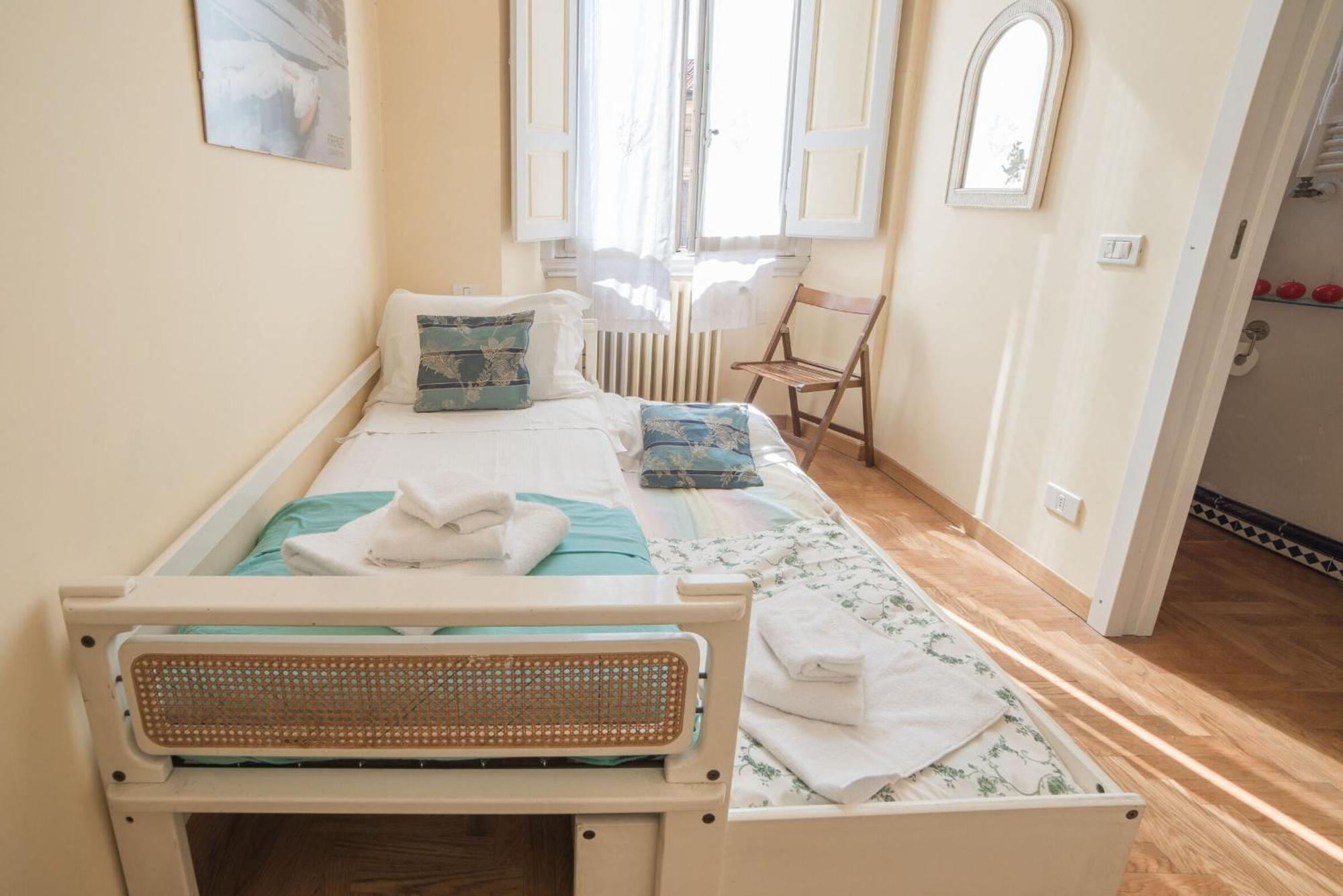 Italian Experience-Duomo Suite Firenze Bagian luar foto