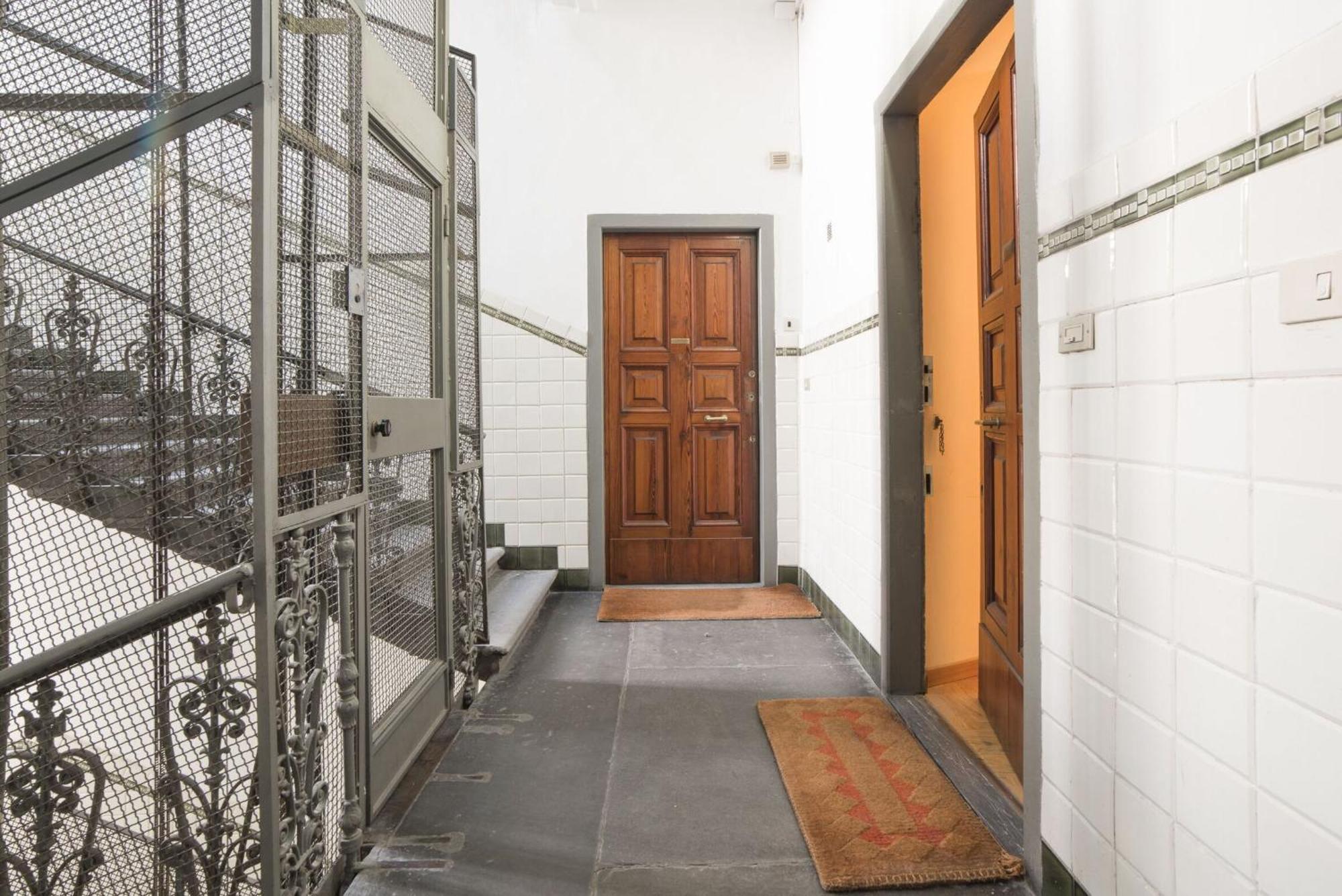 Italian Experience-Duomo Suite Firenze Bagian luar foto