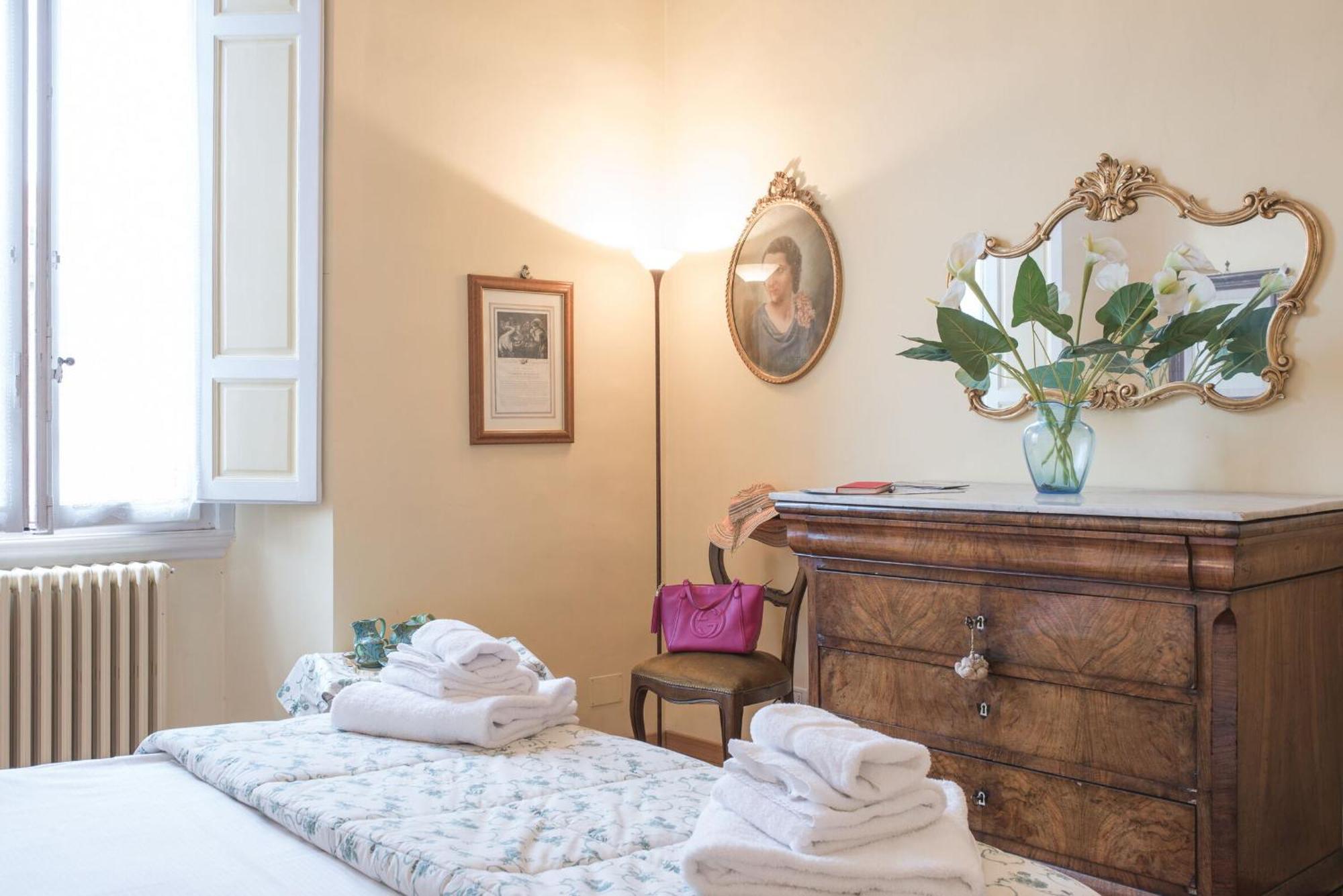 Italian Experience-Duomo Suite Firenze Bagian luar foto